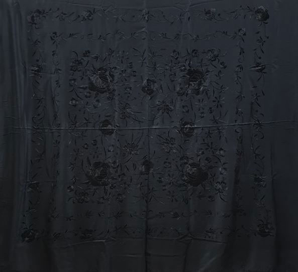 Handmade Embroidered Natural Silk Shawl. Fringes and Embroidery Same Color. Ref. 1010612NGNG